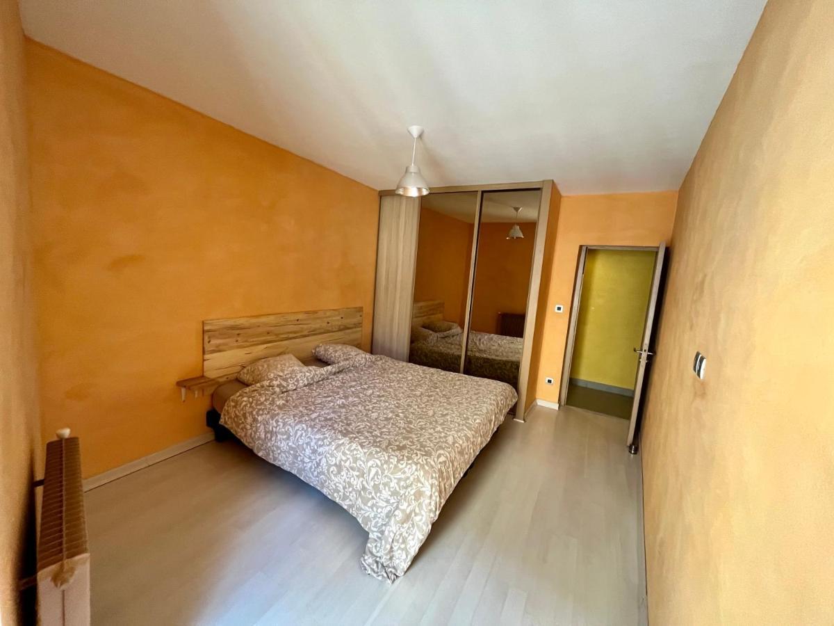 Appartement 2 Chambres - Lits King Size - Wifi - Baignoire Le Puy-en-Velay Exterior foto